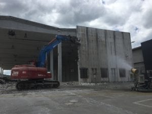 Bonifica copertura in cemento-amianto e demolizione fabbricati per YOOX SPA a Zola Predosa (BO)